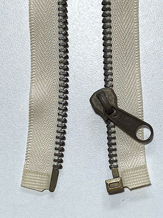 Metall Reißverschluss