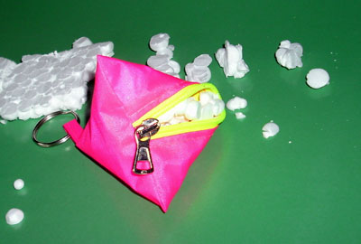Tetraeder Täschli mit Styroporfüllung
