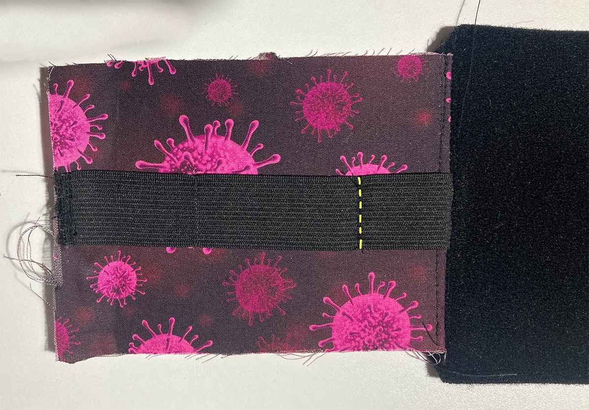 Gummiband annähen
